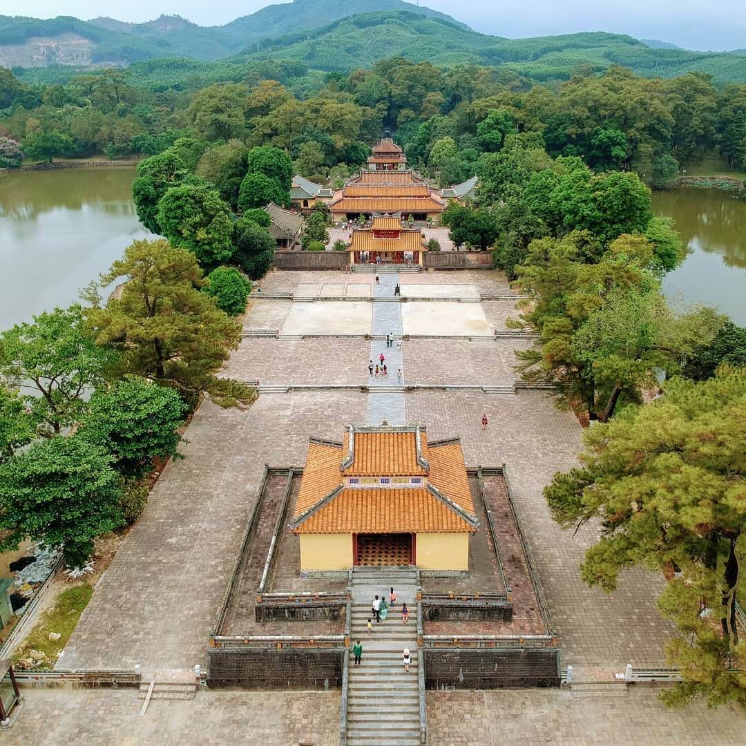 Toàn cảnh lăng Minh Mạng