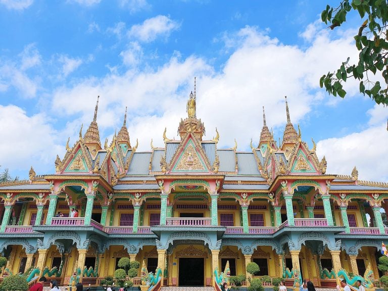 Lịch sử hình thành chùa Sam Rong