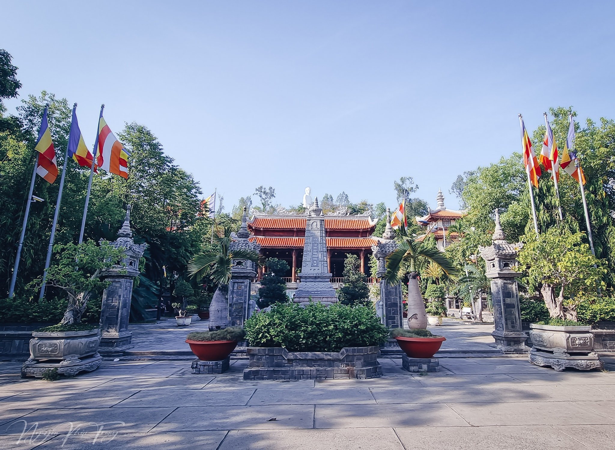 Kiến trúc chùa Long Sơn