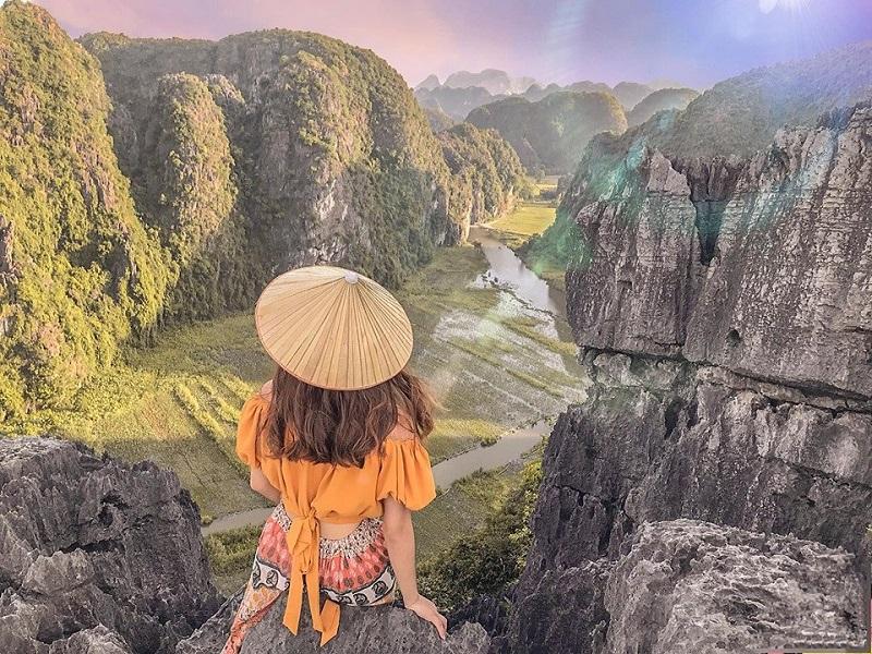 Mua Caves Ninh Binh: Discover a Picturesque Getaway