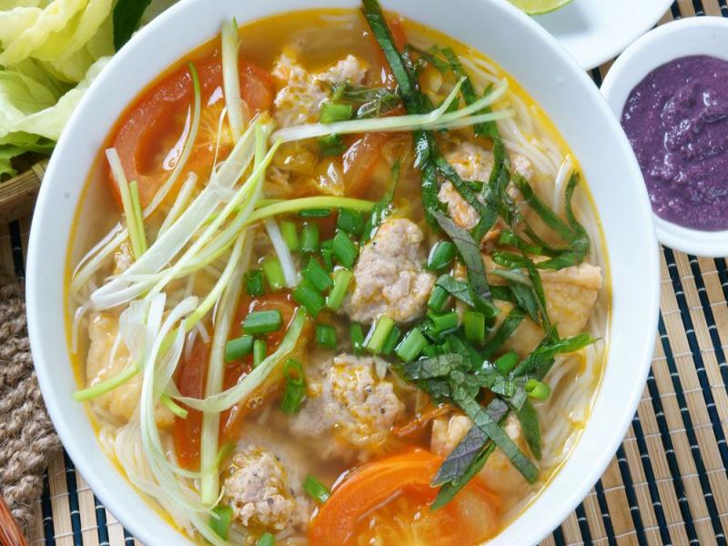 Vietnamese Bun Rieu